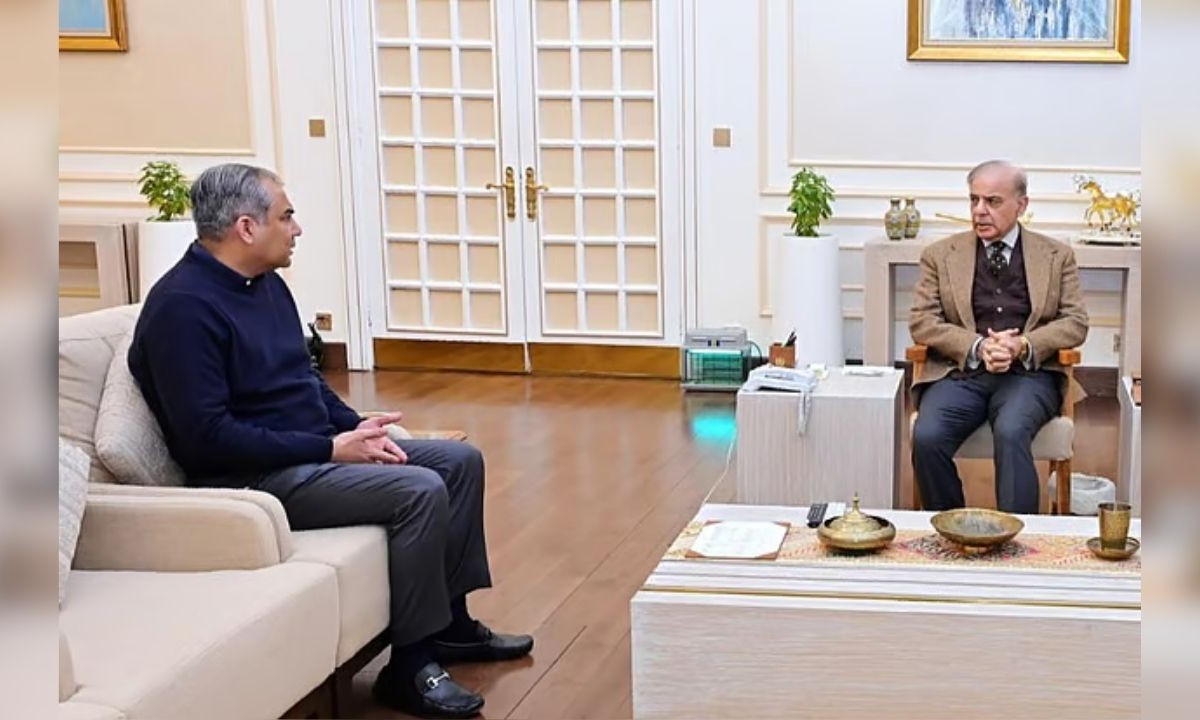 বিশ্বকাপে পাকিস্তানের অংশগ্রহণ: প্রধানমন্ত্রীর সাথে বৈঠকের পর নাকভির বার্তা