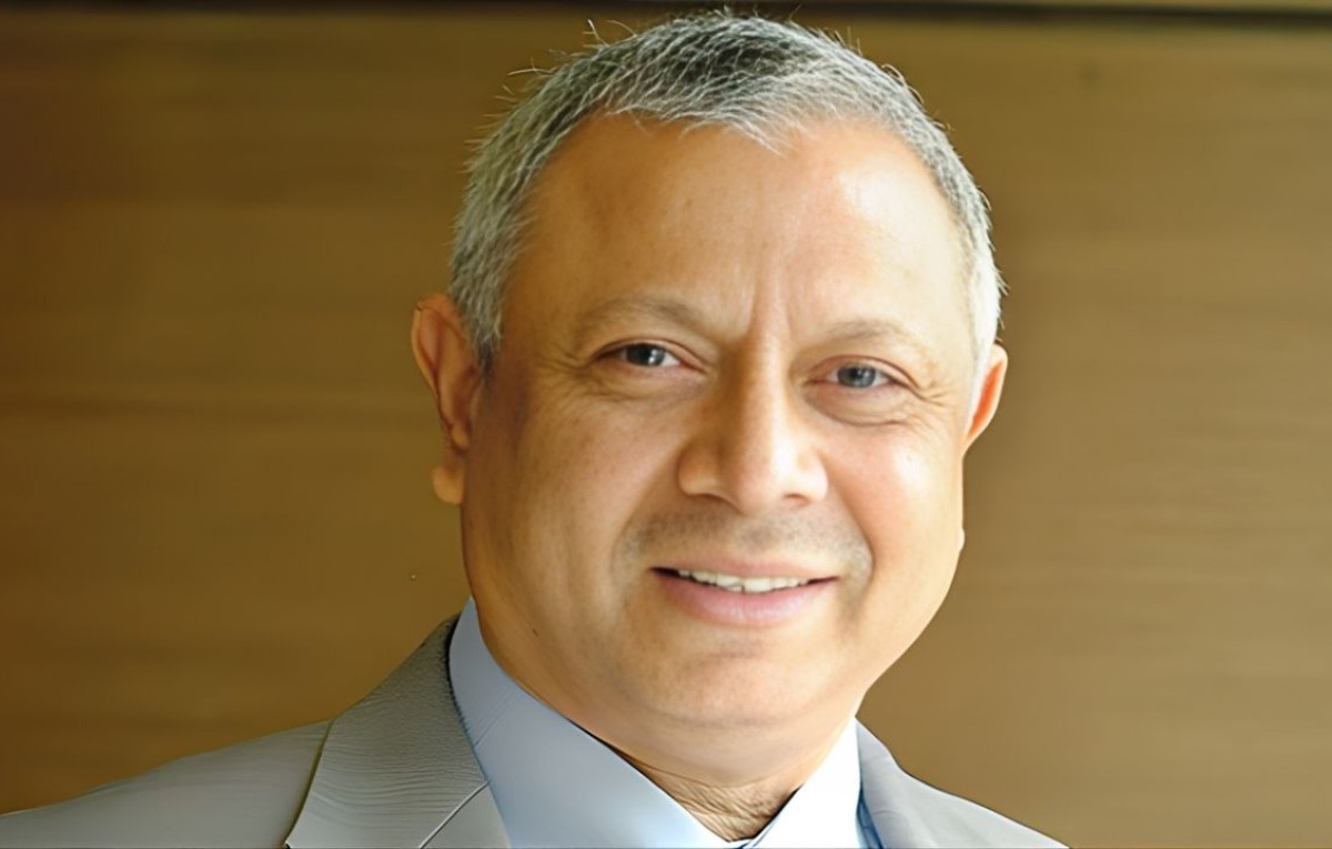 বুর্জ খলিফায় ফ্ল্যাট ও ৩ হাজার কোটি টাকার ঋণ