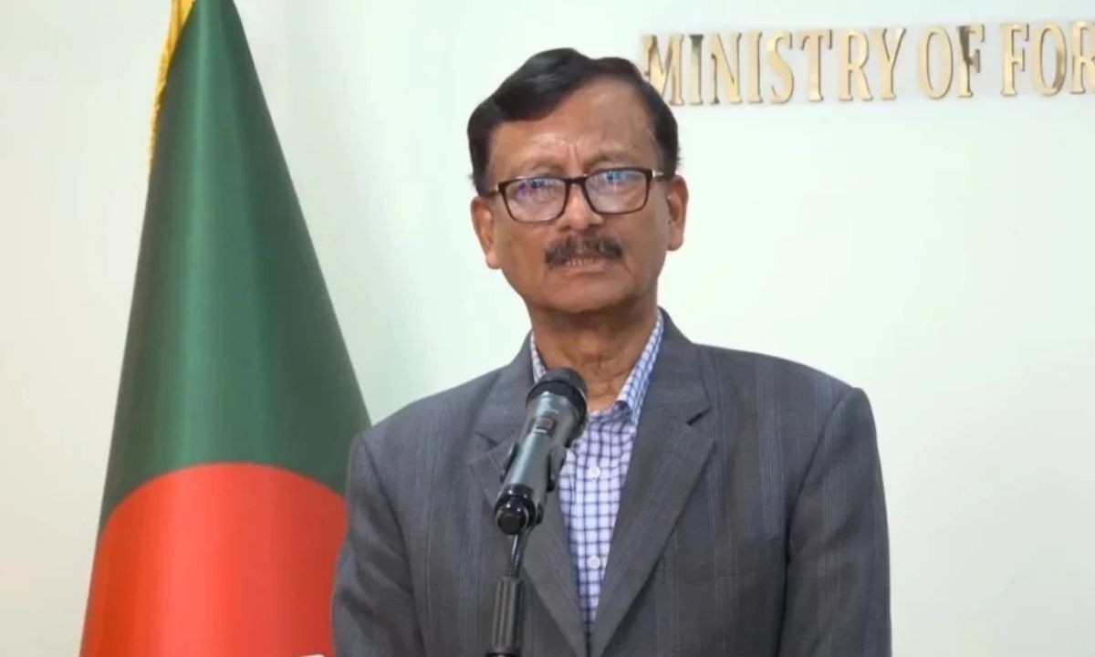 ভারতীয় কূটনীতিকদের পরিবার প্রত্যাহার: কোনো সংকেত খুঁজে পাচ্ছেন না পররাষ্ট্র উপদেষ্টা