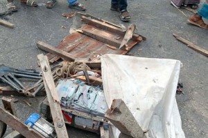 মাদারীপুরে কাভার্ডভ্যান চাপায় নিহত তিন ভ্যান যাত্রী