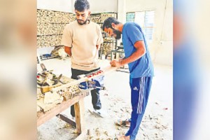 শাহীনের এমকেএস স্পোর্টস: ১৪ দেশে যাচ্ছে বাংলাদেশি ব্যাট