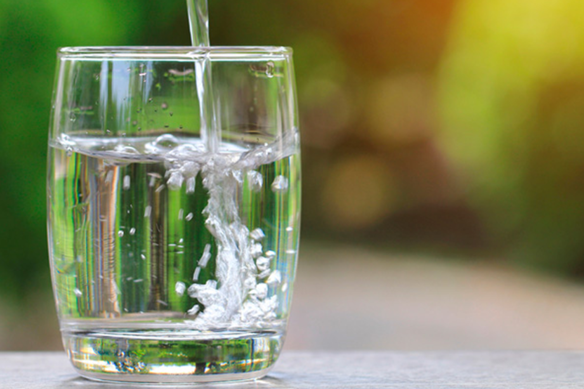 শীতে কম পানি পান: স্বাস্থ্যঝুঁকি ও পরামর্শ