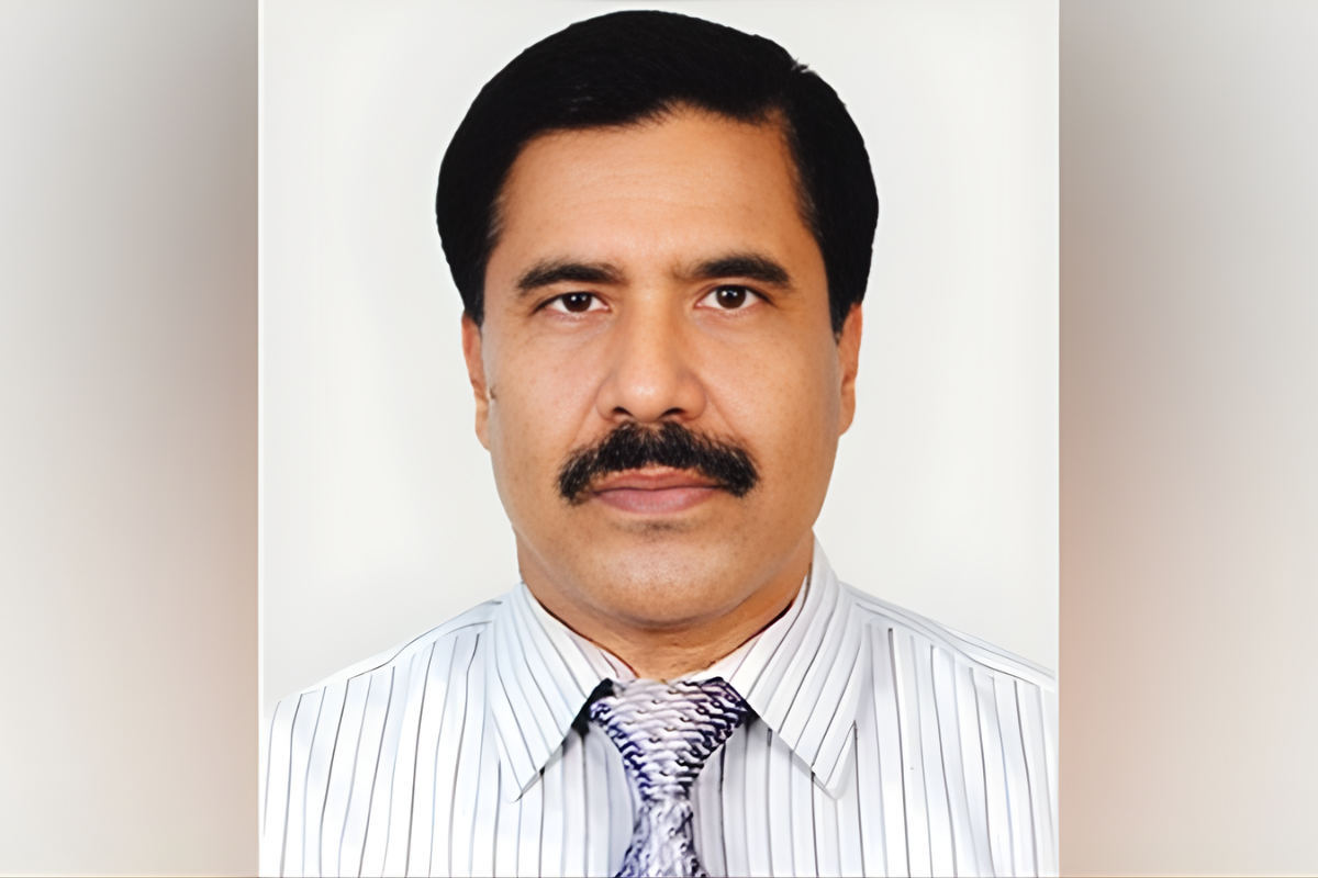 সাবেক ডেপুটি গভর্নরের শতাধিক হিসাব ঘিরে প্রশ্ন