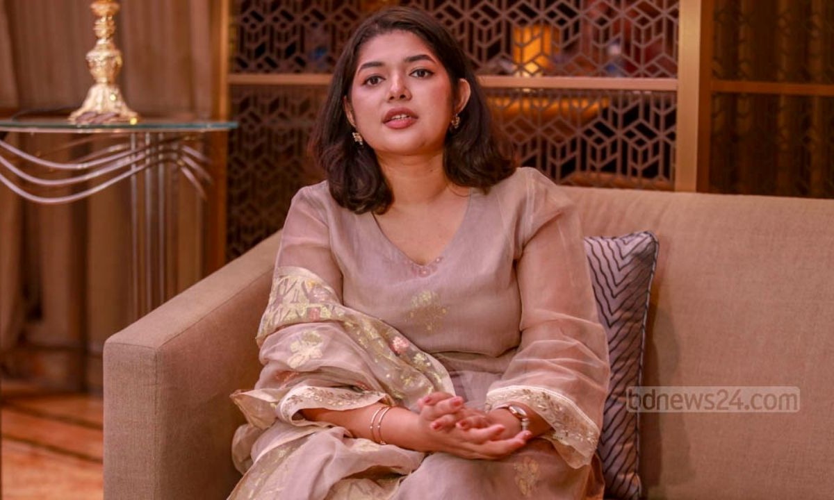 সাবেক মেয়রের কন্যা বুশরা আফরিনকে দুদকের ব্যাপক জিজ্ঞাসাবাদ