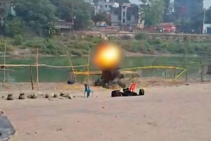 ফরিদপুরে স্কুলব্যাগে শক্তিশালী বোমা