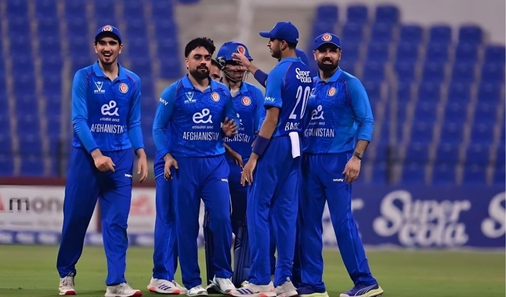 ‘৭০০ এর চূড়ায় রশিদের নিতে হবে আরও ৯ ধাপ ‘৭০০’-এর চূড়ায়, রশিদের নিতে হবে আরও ৯ ধাপ
