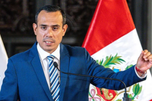 চিফা-গেট কেলেঙ্কারিতে পেরুর প্রেসিডেন্ট অপসারিত