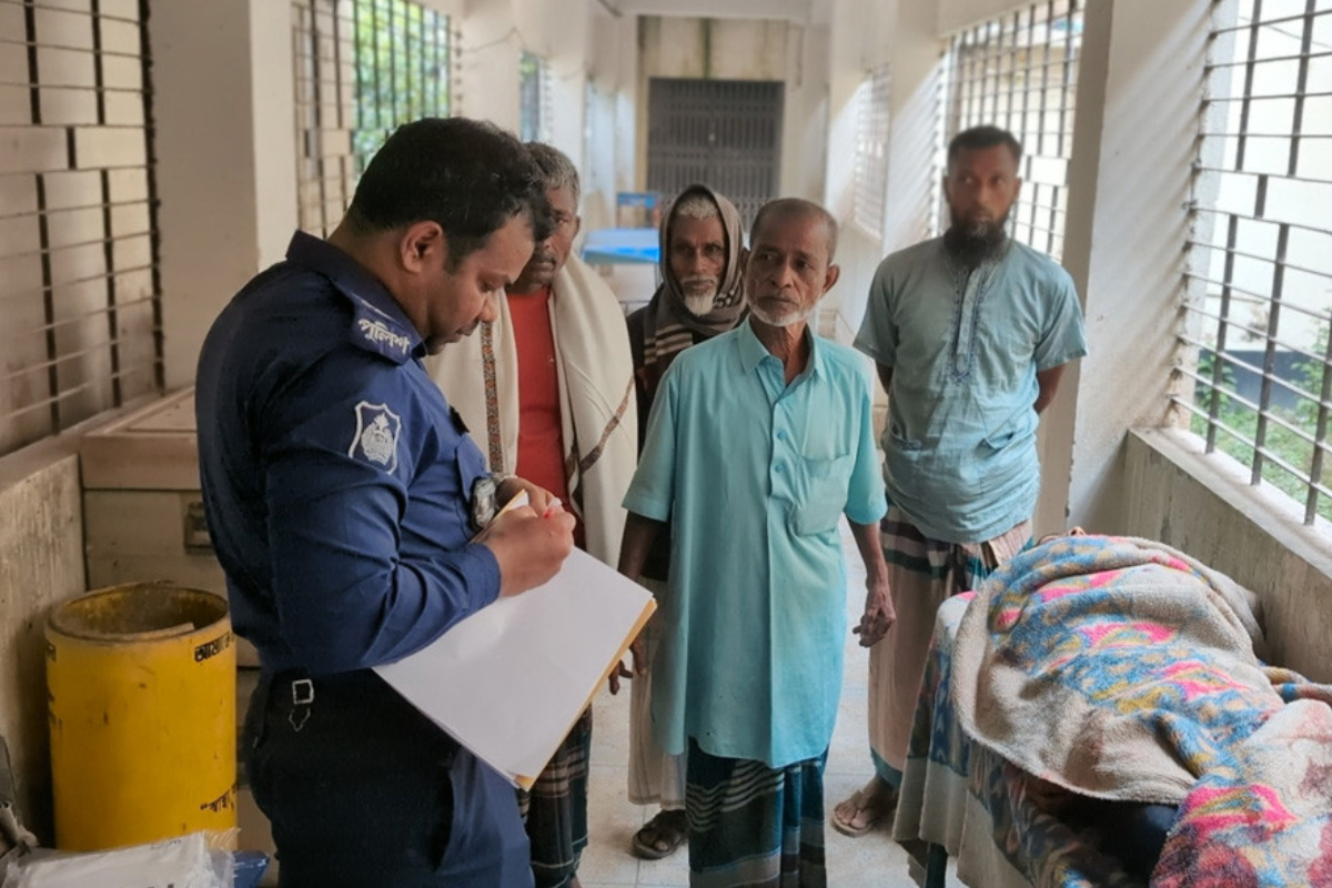 রায়পুরায় সংঘর্ষে শিক্ষার্থীর মৃত্যু, আহত ১০
