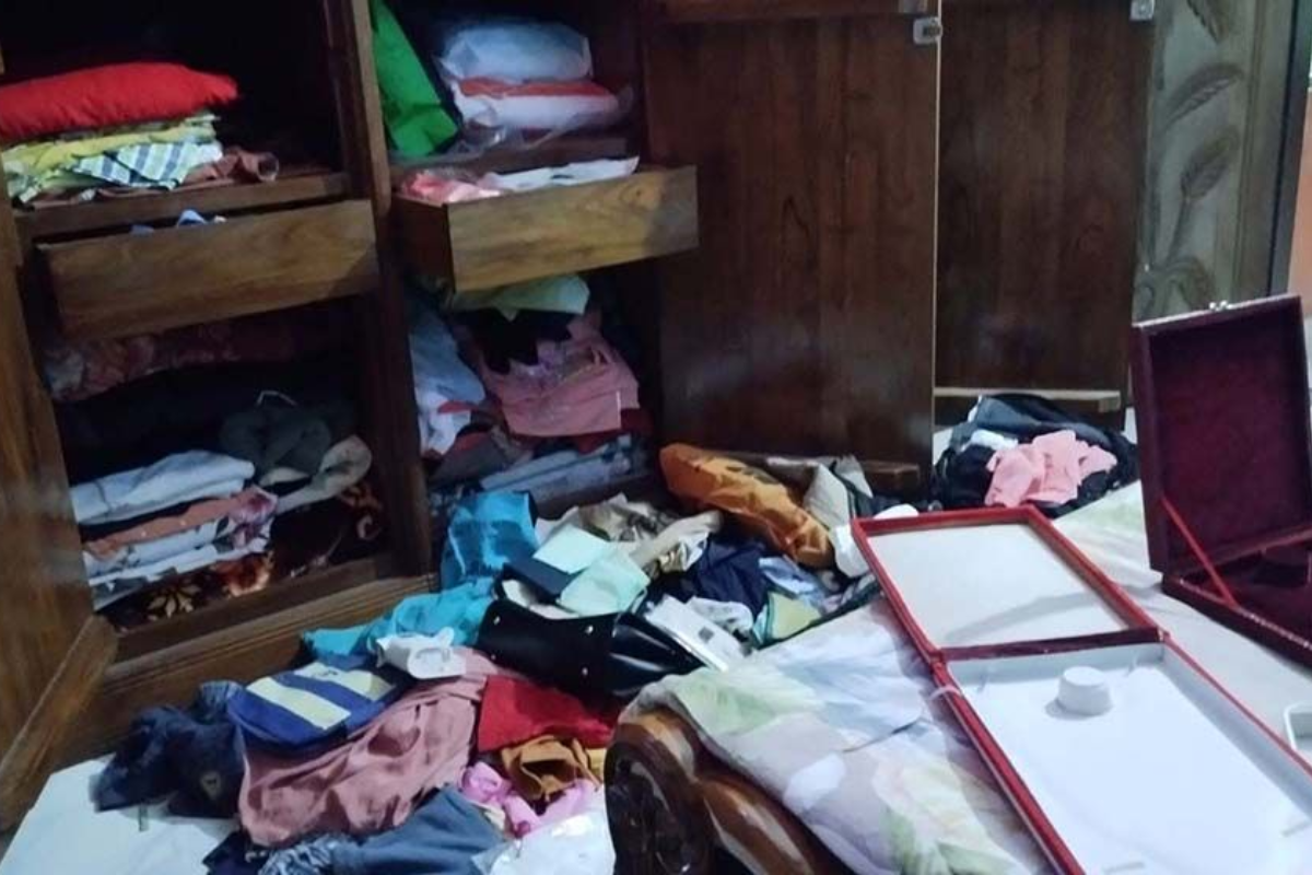 নারায়ণগঞ্জে সৌদি প্রবাসীর বাড়িতে অস্ত্র ঠেকিয়ে ডাকাতি
