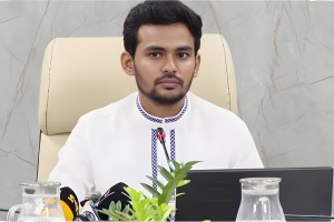 আসিফ মাহমুদের বিরুদ্ধে দুর্নীতির অভিযোগ জমা