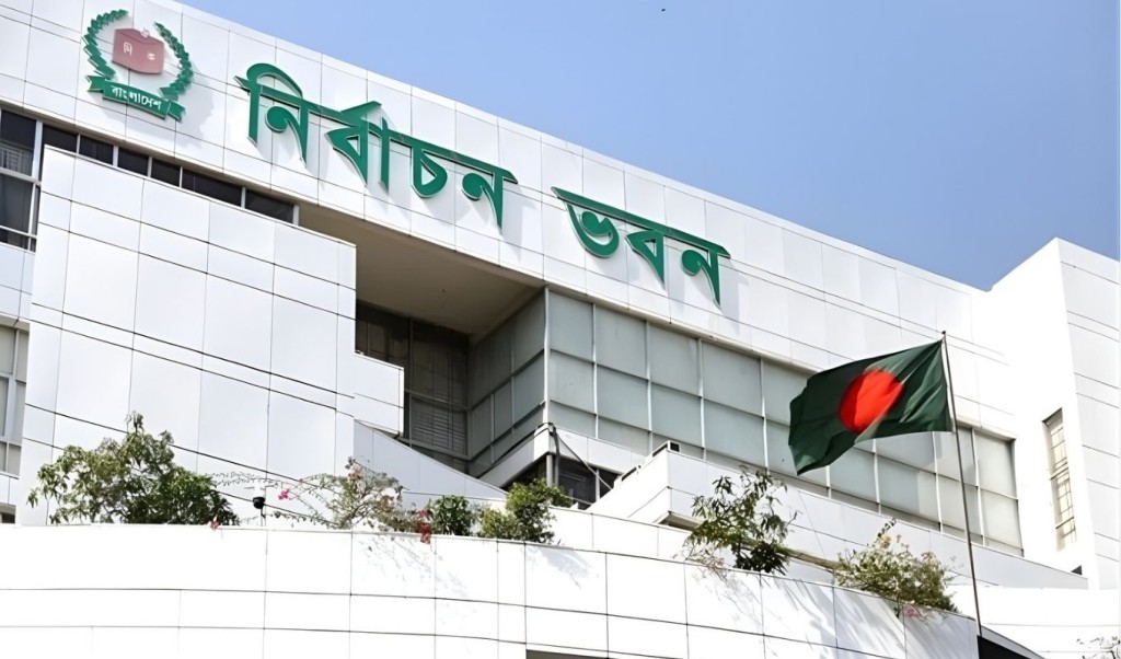 “ইসি জানিয়েছে, নির্বাচনে দায়িত্বে থাকবেন প্রায় ৮ লাখ কর্মকর্তা”