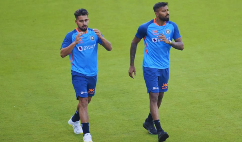 উমরান মালিকের ৬ বলের ৩৬ রান বিতর্ক উমরান মালিকের ৬ বলের ৩৬ রান বিতর্ক