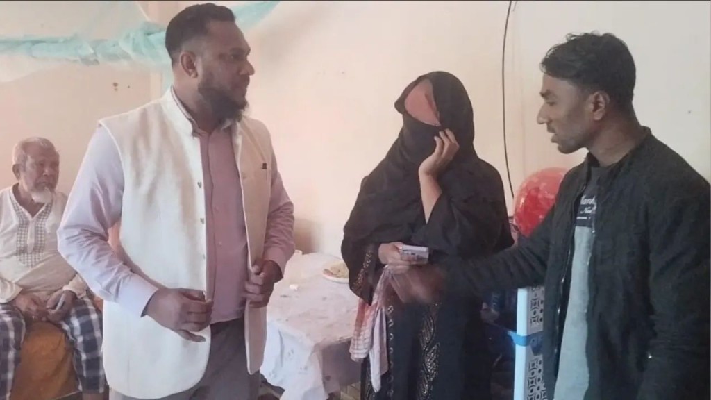 এক নারীর দুই স্বামী দাবি সরিষাবাড়ীতে লঙ্কাকাণ্ড এক নারীর দুই স্বামী দাবি: সরিষাবাড়ীতে লঙ্কাকাণ্ড