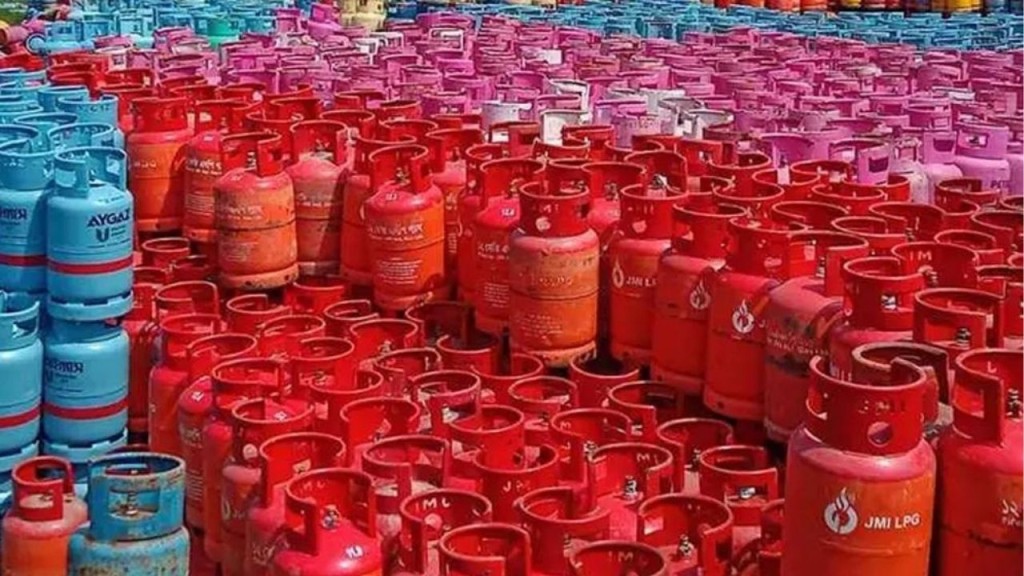 এলপি গ্যাসের ভ্যাট হ্রাস স্বস্তিতে সাধারণ ভোক্তা সাধারণ এলপি গ্যাসের ভ্যাট হ্রাস: স্বস্তিতে সাধারণ ভোক্তা সাধারণ