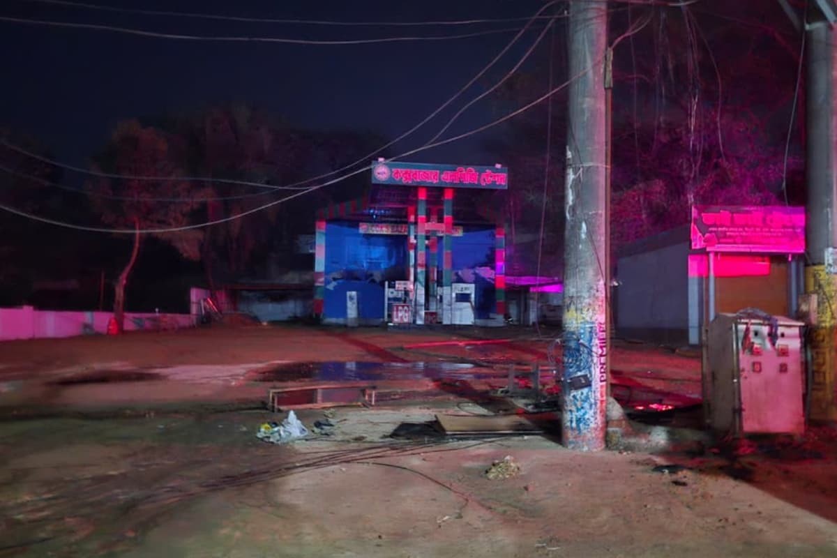 কলাতলীতে গ্যাসকেন্দ্র বিস্ফোরণে ১৬ আহত