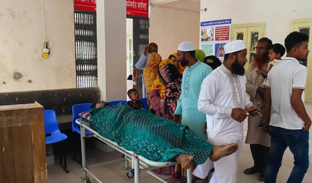 কলারোয়ায় খামার বিরোধে যুবক খুন কলারোয়ায় খামার বিরোধে যুবক খুন