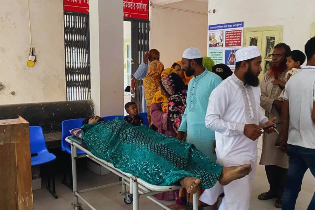 কলারোয়ায় খামার বিরোধে যুবক খুন