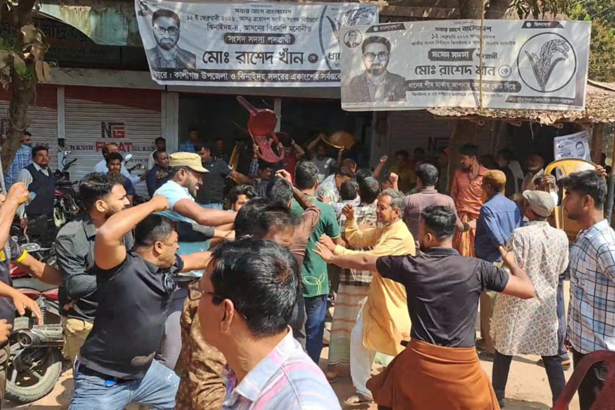 কালীগঞ্জে বিএনপির দুই পক্ষের সংঘর্ষে আহত ১২