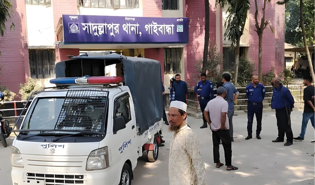 গাইবান্ধায় ছিনতাই সন্দেহে গণপিটুনিতে দুইজনের মৃত্যু