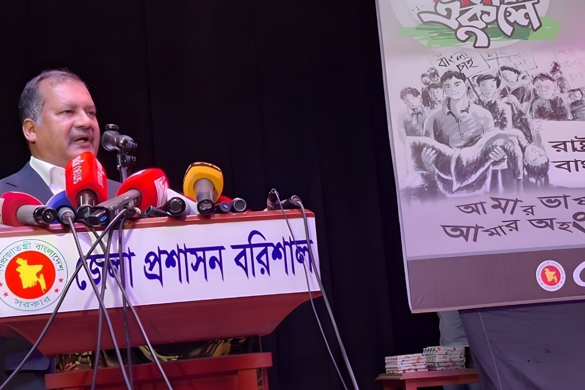 “গোপনভাবে মবকে সহায়তা করছে প্রশাসনের এক মহল: তথ্যমন্ত্রী”