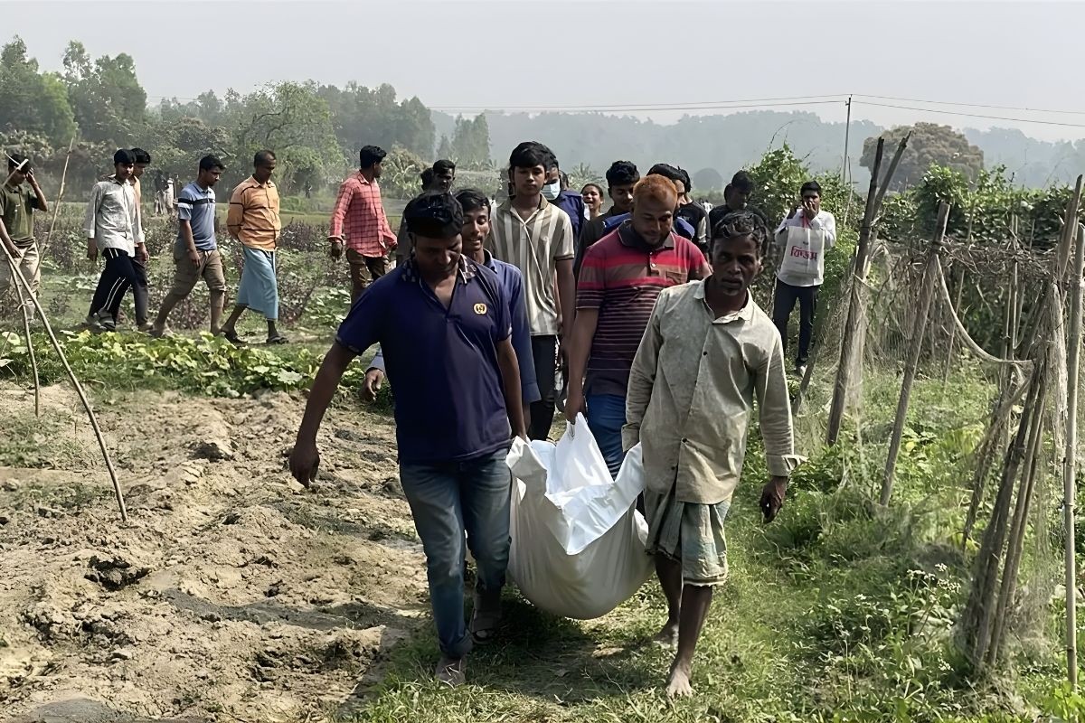 চট্টগ্রামে কৃষকের রহস্যমৃত্যু চাঞ্চল্য সৃষ্টি করেছে