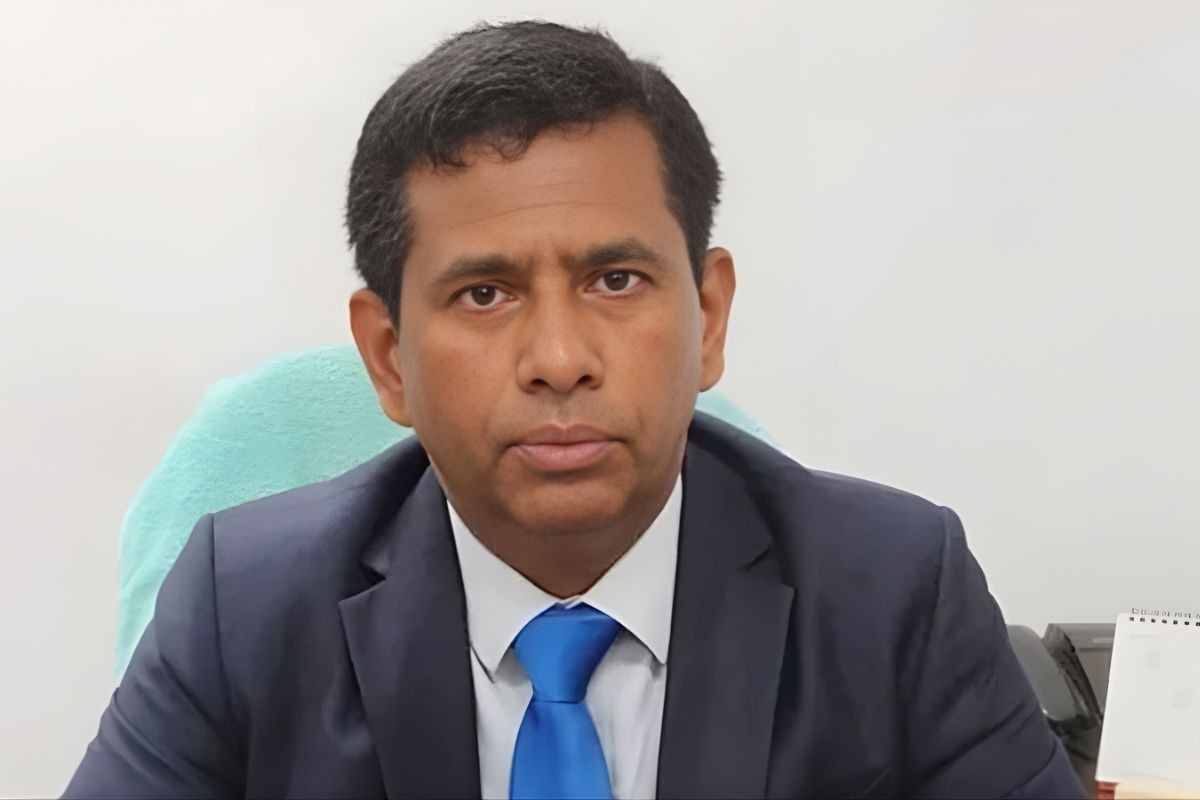 চিফ প্রসিকিউটরের বিরুদ্ধে দুর্নীতি অভিযোগ