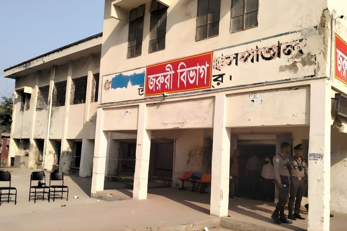 টঙ্গীতে বেশিরভাগ ভোটকেন্দ্রে অর্ধেক প্রার্থীর প্রতিনিধি নেই