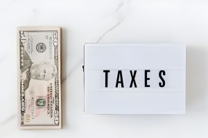 ট্যাক্স রিফান্ডে দেরি: ব্যাংক তথ্য অপরিহার্য