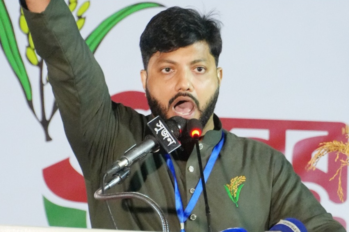 ঢাকা দক্ষিণে মেয়র লড়াইয়ে ইশরাক