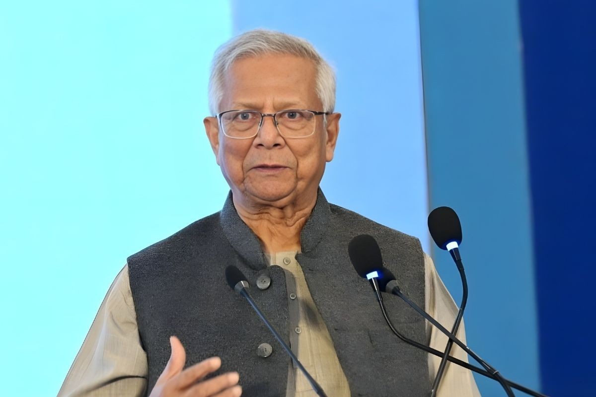 দরিদ্র বাড়িয়ে বিদায় দারিদ্র‍্যের জাদুকরের