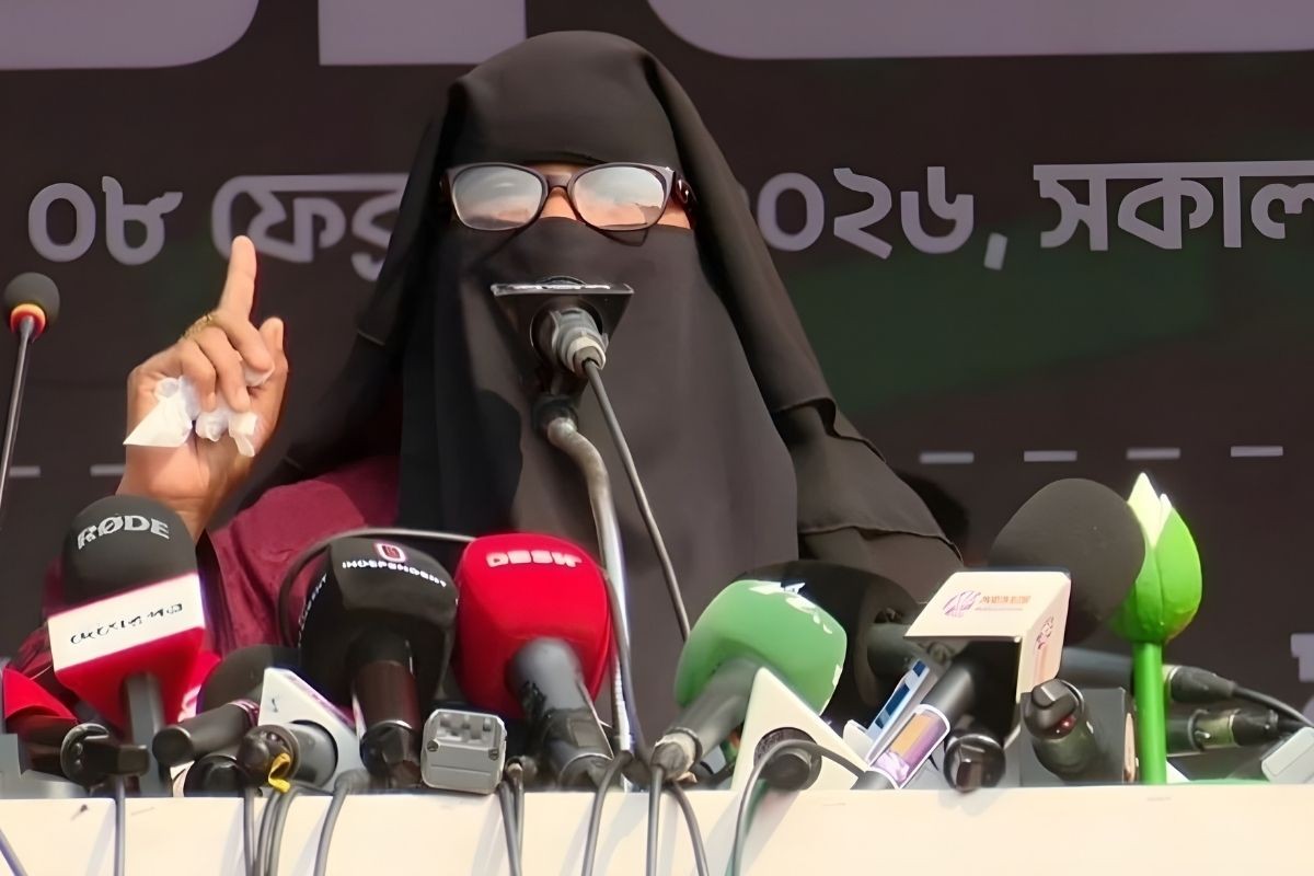 নাহিদ সভায় ভুল পরিচয়ের বিতর্কের তথ্য
