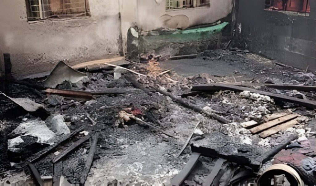 নোয়াখালীতে নির্বাচনী কার্যালয়ে আগুন অভিযোগ প্রত্যাখ্যান নোয়াখালীতে নির্বাচনী কার্যালয়ে আগুন: অভিযোগ-প্রত্যাখ্যান