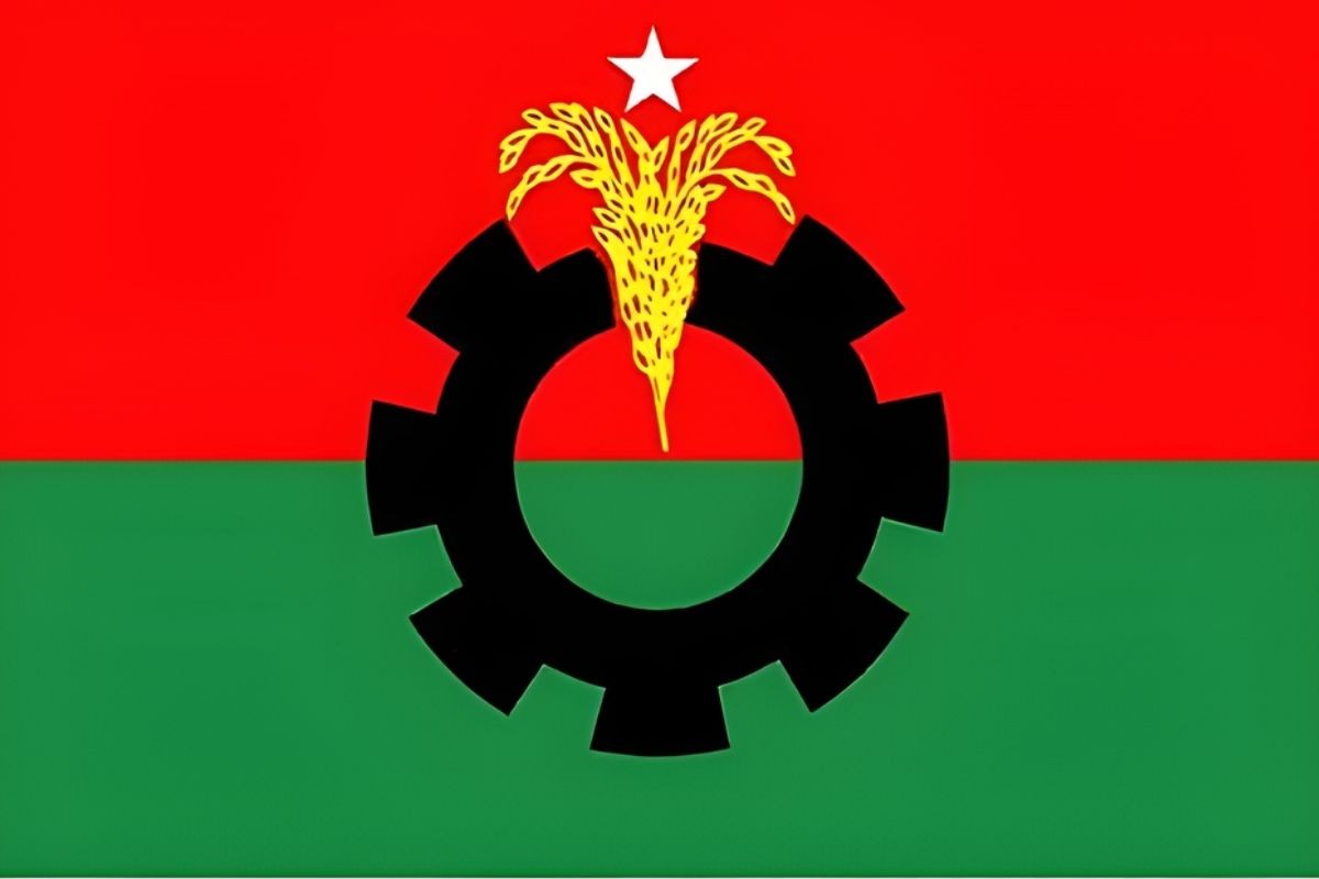 পটুয়াখালী: চাঁদার অভিযোগে ব্যবসায়ীর ওপর হামলা, বিএনপি নেতাকে নোটিশ প্রদান