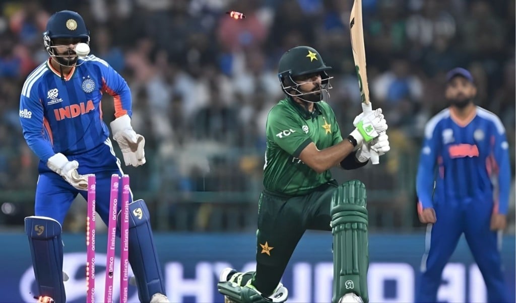 পাকিস্তান হারের পর সমালোচনার ঝড় বয়ে গেছে পাকিস্তান হারের পর সমালোচনার ঝড় বয়ে গেছে