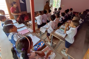 প্রথম-দ্বিতীয় শ্রেণিতে ফিরল পরীক্ষা