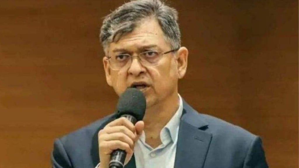 বঞ্চিত ৬৫০ এসআই ও সার্জেন্টের চাকরিতে ফেরার ঘোষণা বঞ্চিত ৬৫০ এসআই ও সার্জেন্টের চাকরিতে ফেরার ঘোষণা