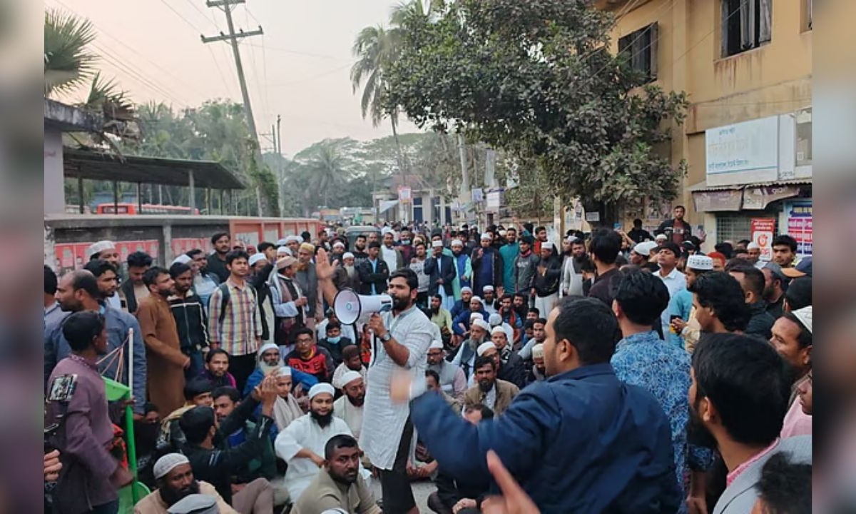 বাউফলে জামায়াত-বিএনপি সংঘর্ষে আহত অর্ধশত, উত্তপ্ত জনপদ