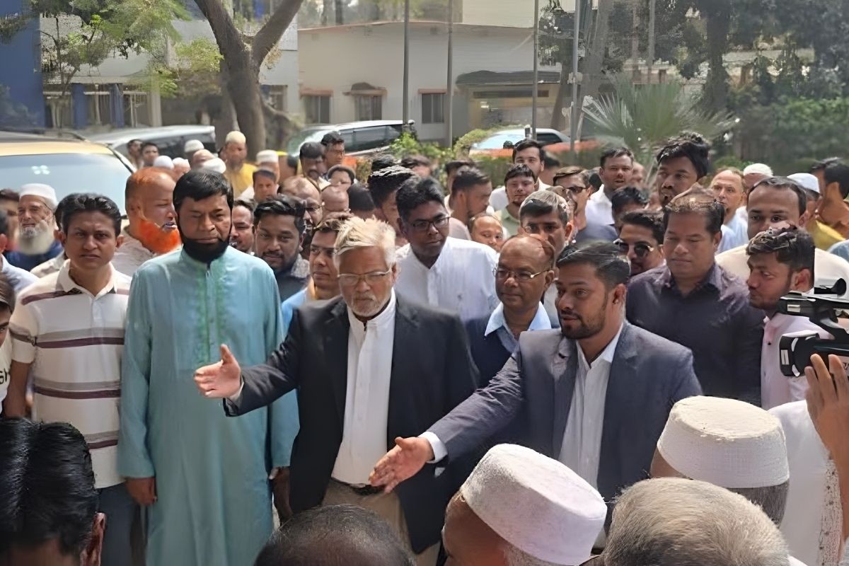 বিএনপি নাম ব্যবহার করে অন্যায় হলে গ্রেফতার