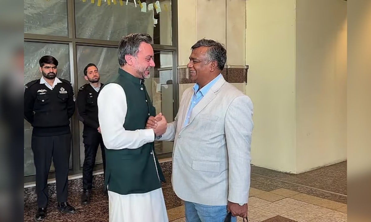 ভারত-পাকিস্তান ম্যাচে গ্যালারিতে থাকছেন না বিসিবি সভাপতি