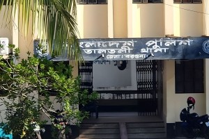 ভোট শেষে ফেরার পথে ইউপি সদস্যকে কুপিয়ে জখম