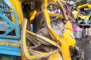 মানিকগঞ্জে পিকআপ-ড্রামট্রাক সংঘর্ষে মৃত্যু