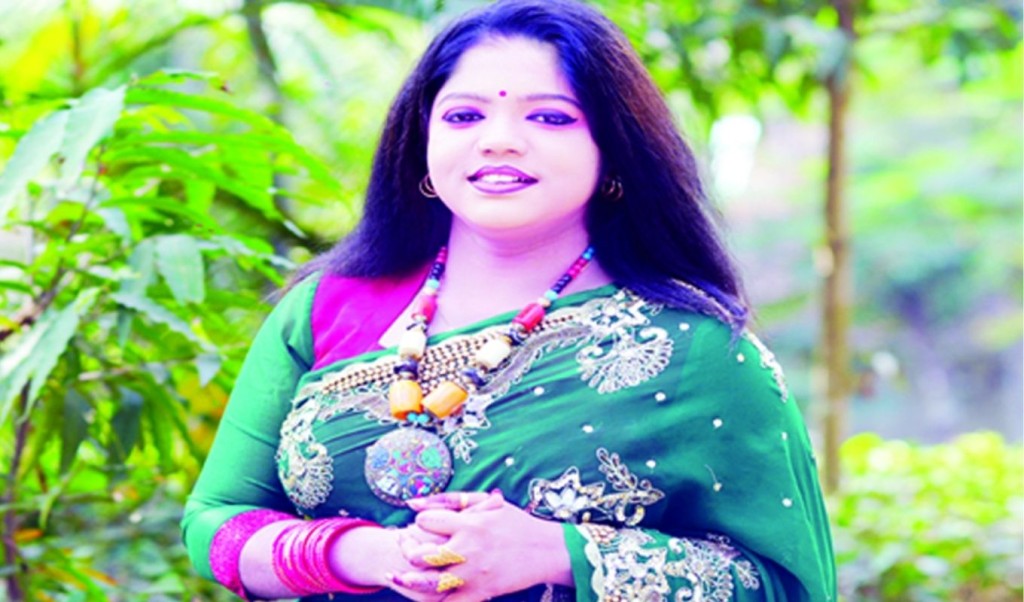 মিতালী দাসের নতুন গান ‘চোখেতে চোখ মিতালী দাসের নতুন গান ‘চোখেতে চোখ’
