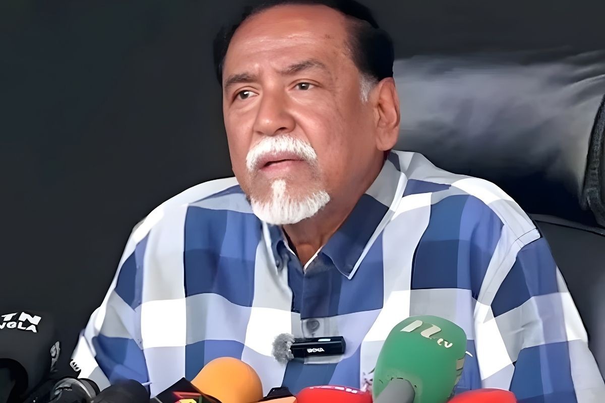 মুক্তিযোদ্ধাদের প্রতি সর্বোচ্চ সম্মান নিশ্চিত করুন