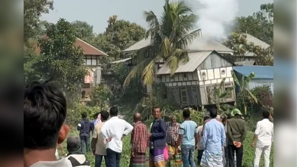 মুন্সিগঞ্জে স্বতন্ত্র প্রার্থীর সমর্থকদের ওপর হামলা ও সংঘর্ষ মুন্সিগঞ্জে স্বতন্ত্র প্রার্থীর সমর্থকদের ওপর হামলা ও সংঘর্ষ