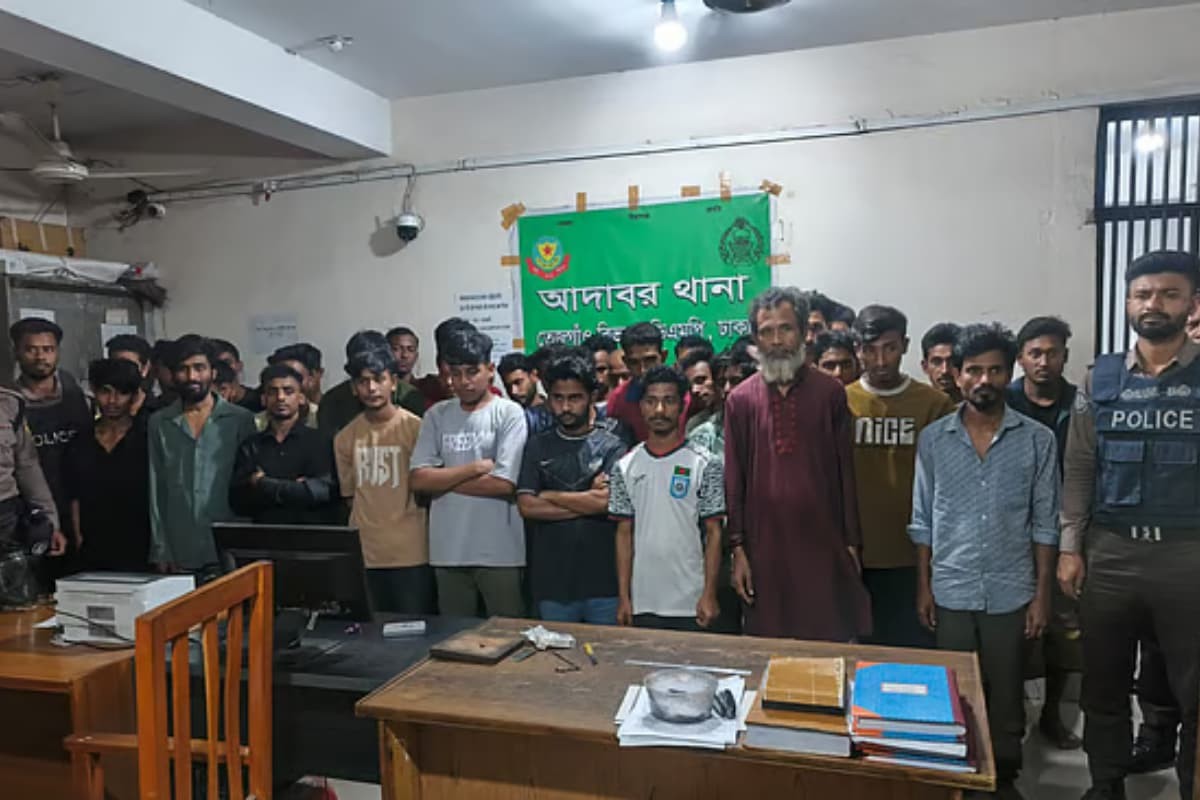 মোহাম্মদপুর–আদাবরে পুলিশের চার ঘণ্টার অভিযান