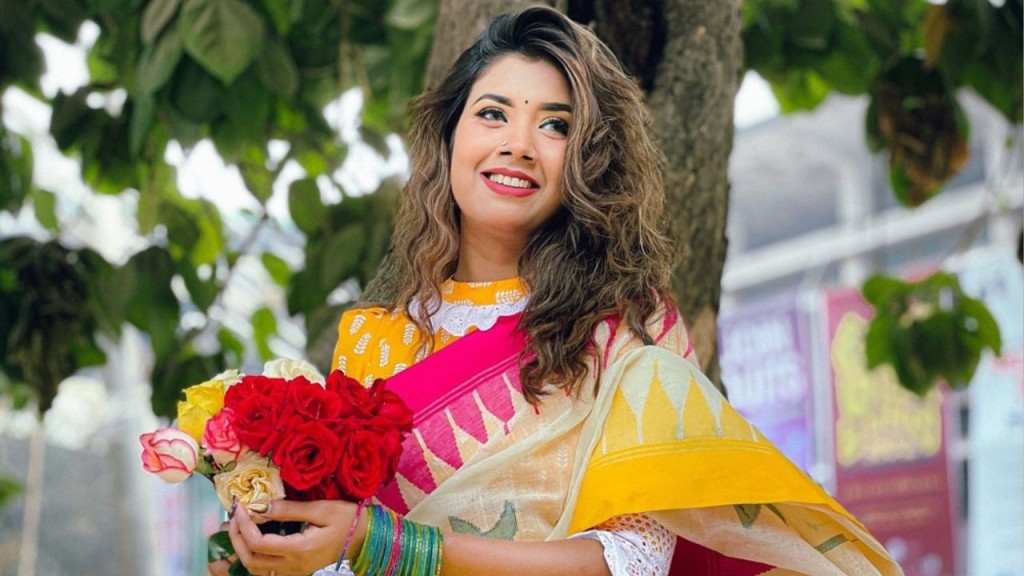 শিক্ষকতা ও সংগীতে দ্যুতি ছড়ানো বুশরা শাহরিয়ারের প্রত্যাবর্তন শিক্ষকতা ও সংগীতে দ্যুতি ছড়ানো বুশরা শাহরিয়ারের প্রত্যাবর্তন