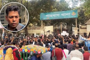 শিক্ষার্থীদের শাহবাগ থানা ঘেরাও কর্মসূচি