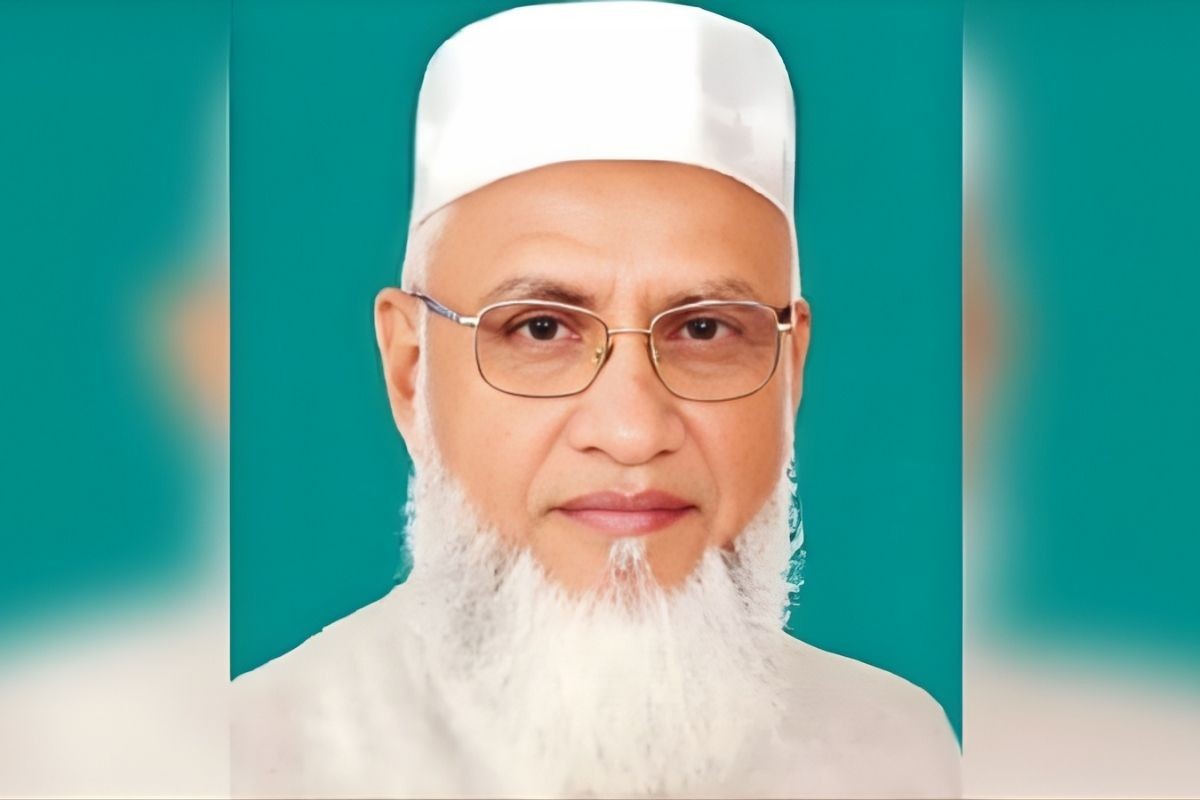 সহকারী অধ্যাপক হয়ে উঠলেন অধ্যাপক
