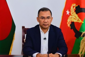 ১২ মন্ত্রী ও ১৮ প্রতিমন্ত্রীর নিয়ে আনুষ্ঠানিকভাবে গঠন হচ্ছে নতুন মন্ত্রিসভা।