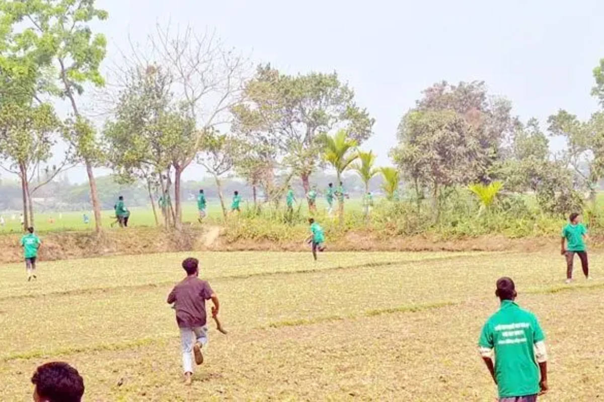 কিশোরগঞ্জে খাল খনন নিয়ে বিএনপির সংঘর্ষ ও উত্তেজনা